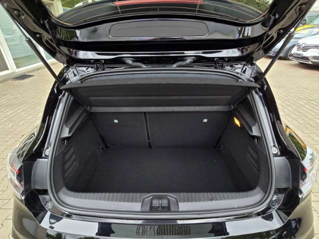 Fahrzeugbild eines Renault Clio