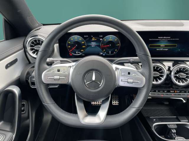 Fahrzeugbild eines Mercedes-Benz CLA