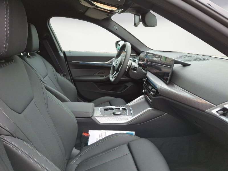 Fahrzeugbild eines BMW 4er-Reihe