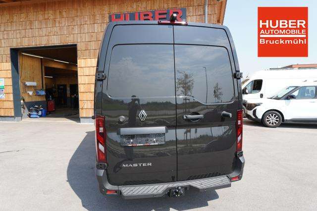 Fahrzeugbild eines Renault Master
