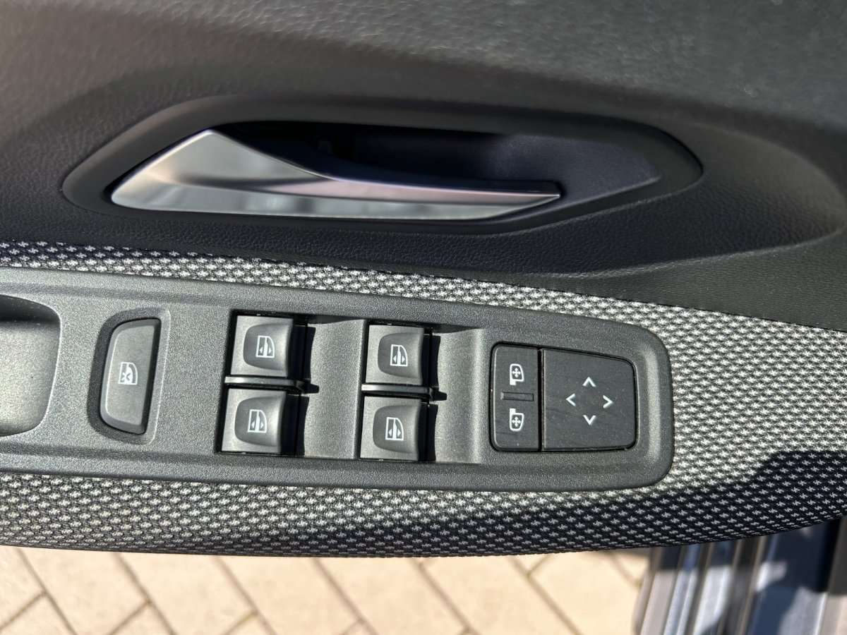 Fahrzeugbild eines Dacia Jogger