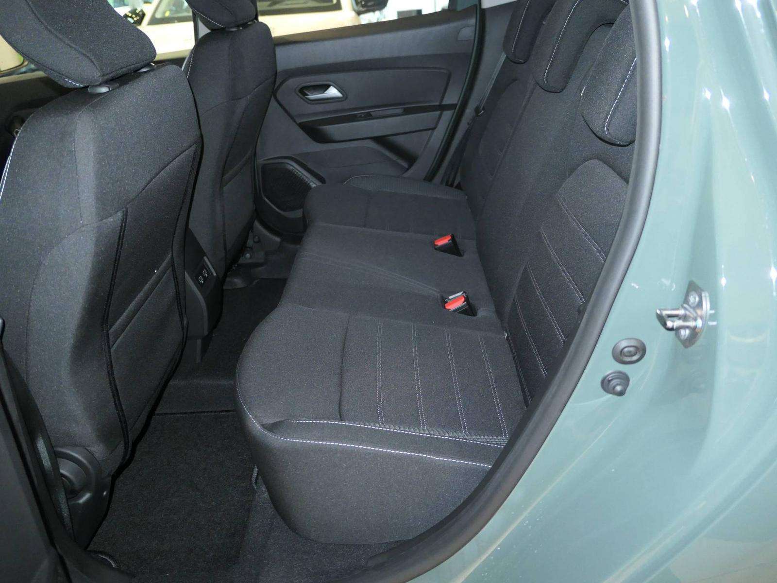 Fahrzeugbild eines Dacia Duster