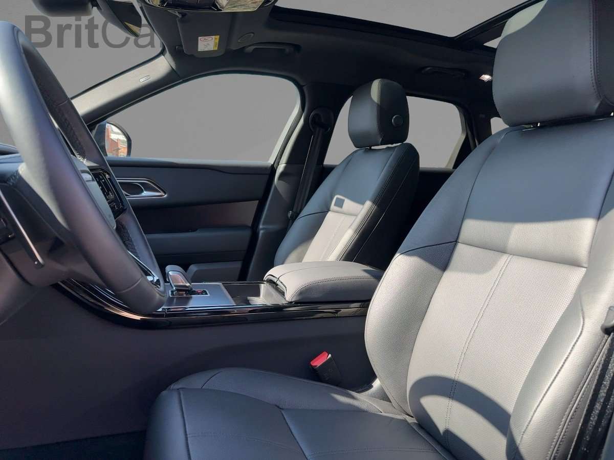 Fahrzeugbild eines Land Rover Range Rover Velar