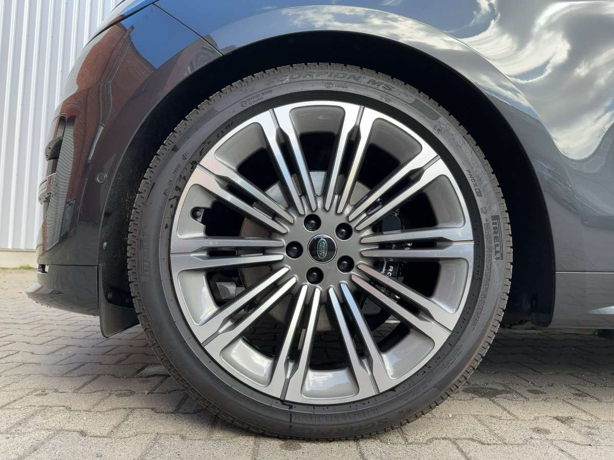 Fahrzeugbild eines Land Rover Range Rover Sport