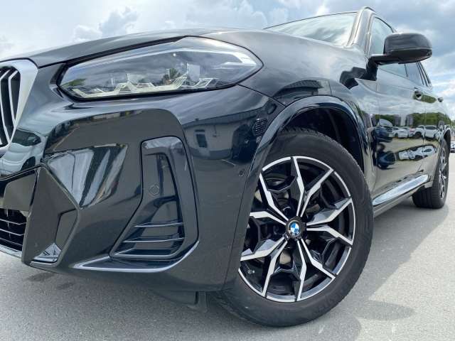 Fahrzeugbild eines BMW X3