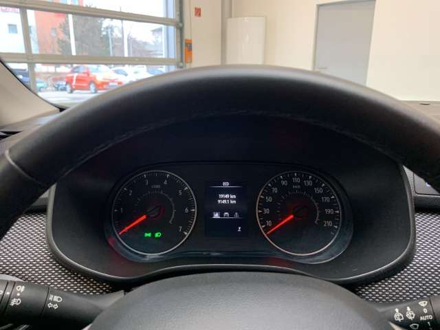 Fahrzeugbild eines Dacia Sandero