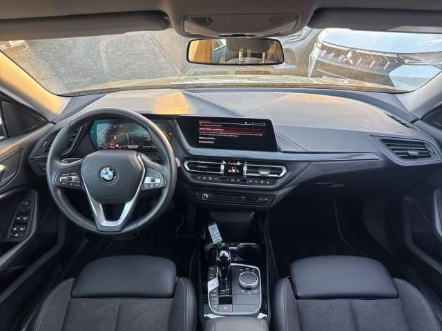 Fahrzeugbild eines BMW 2er-Reihe