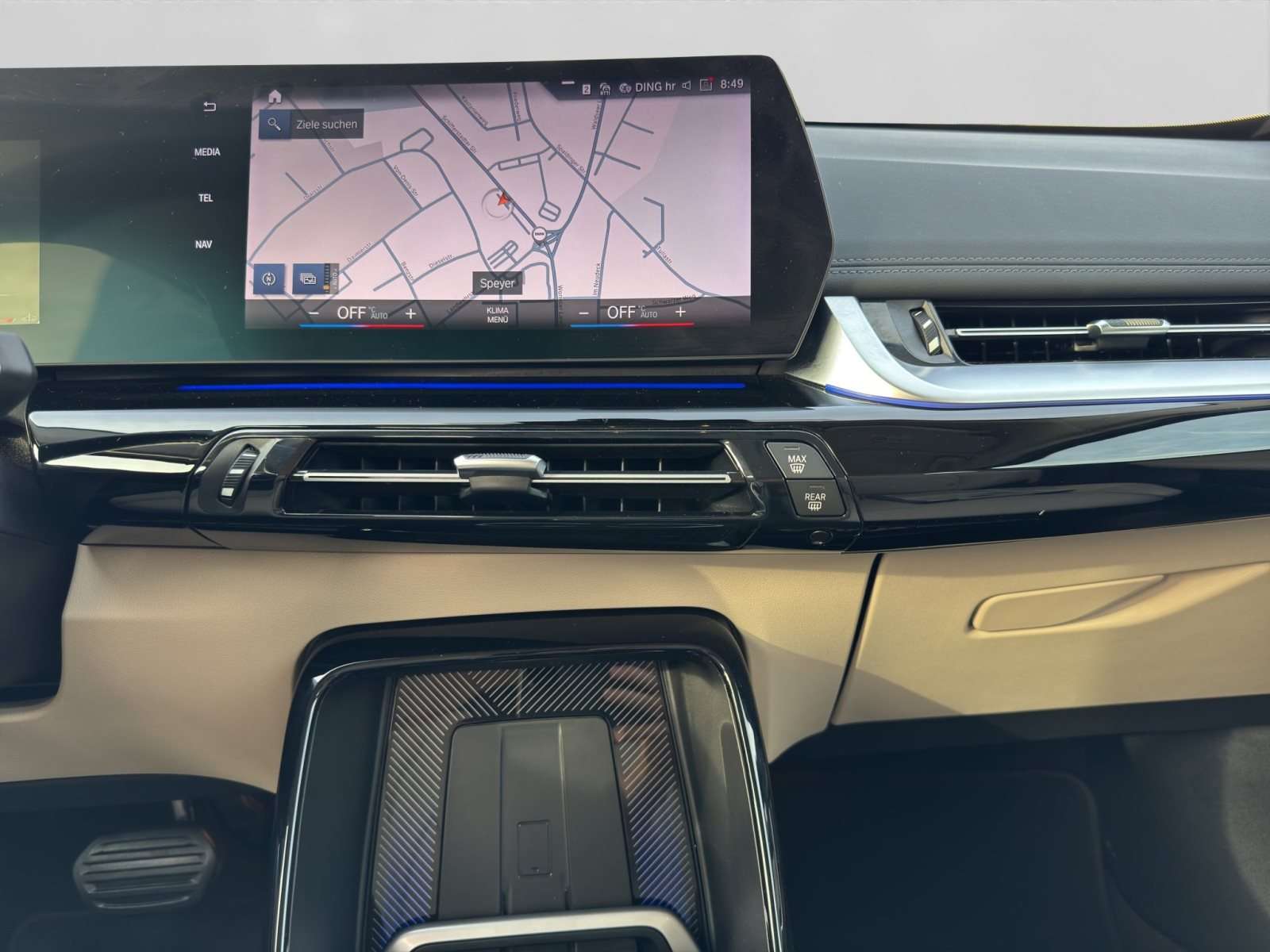 Fahrzeugbild eines BMW X1