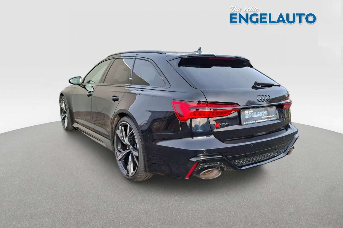 Fahrzeugbild eines Audi RS6