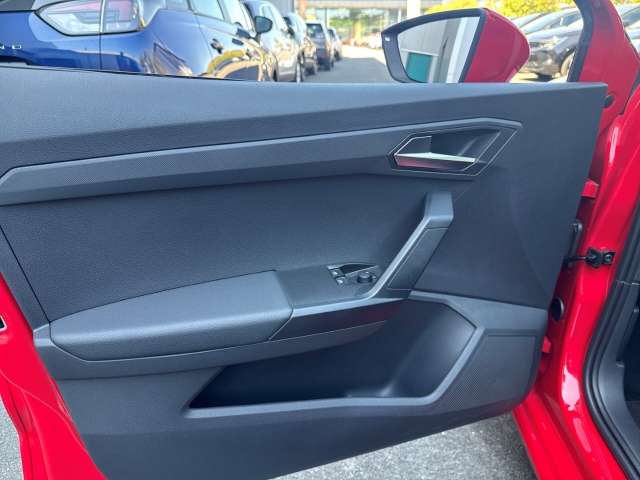 Fahrzeugbild eines SEAT Ibiza