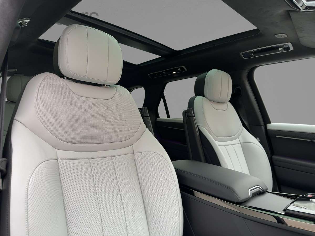Fahrzeugbild eines Land Rover Range Rover Sport