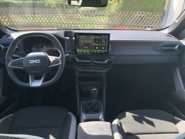 Fahrzeugbild eines Dacia Duster
