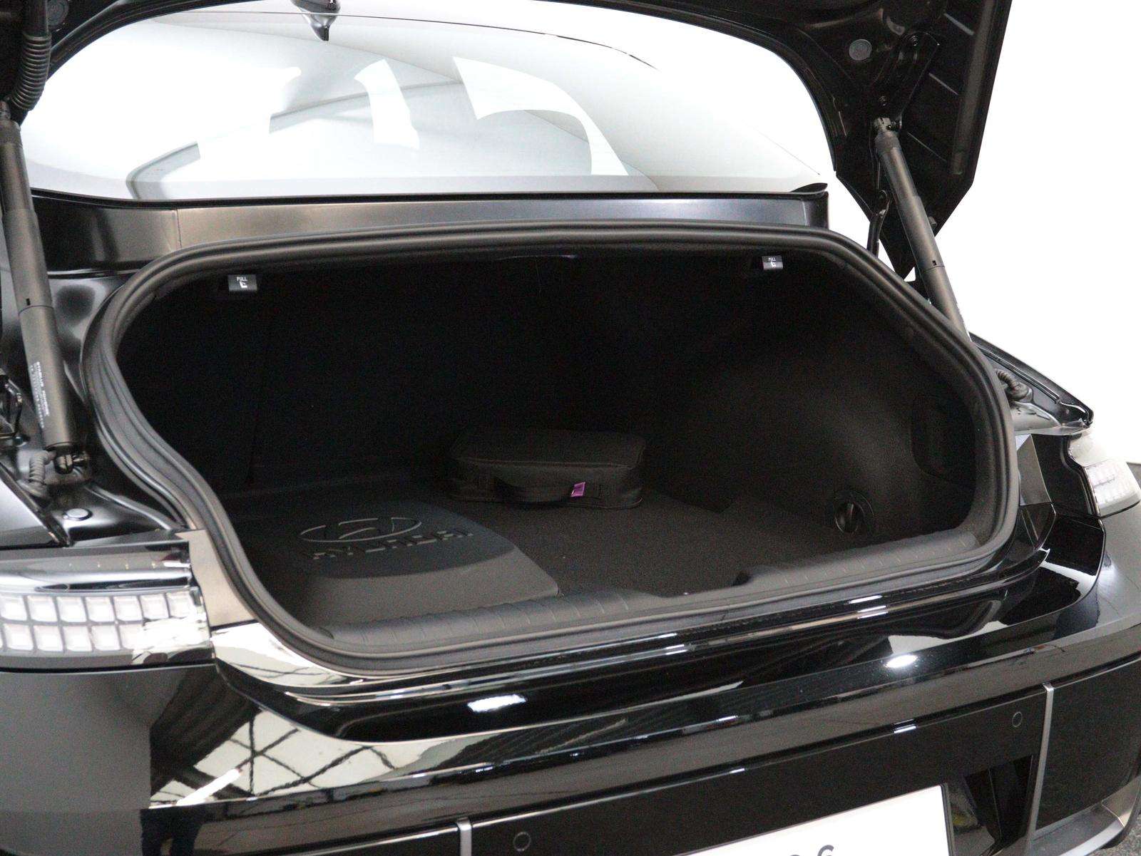 Fahrzeugbild eines Hyundai IONIQ 6