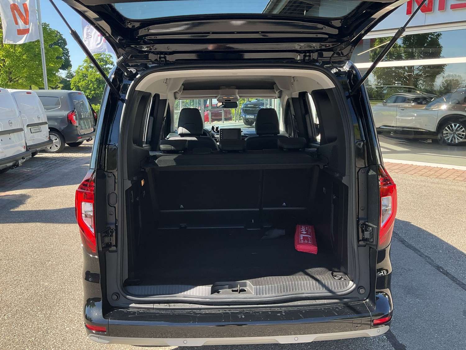 Fahrzeugbild eines Nissan Townstar