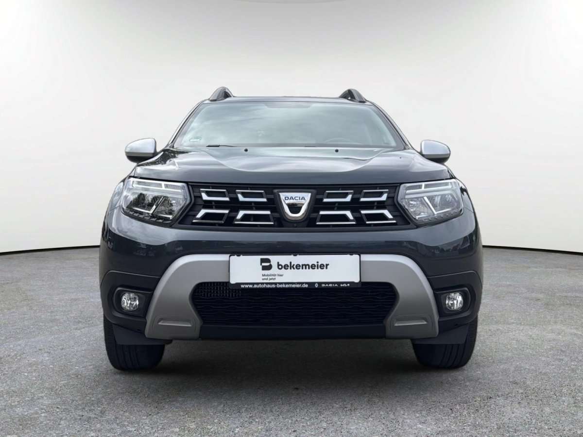 Fahrzeugbild eines Dacia Duster