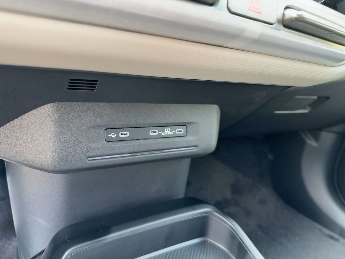 Fahrzeugbild eines Kia EV4