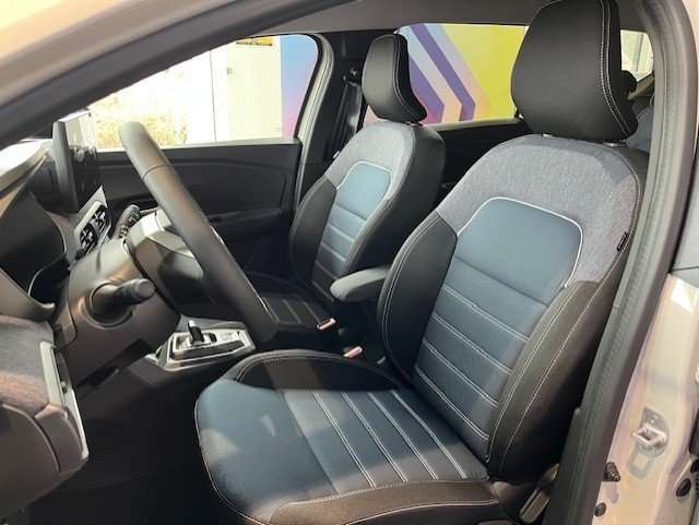 Fahrzeugbild eines Dacia Jogger