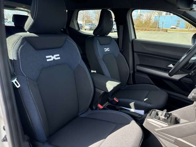 Fahrzeugbild eines Dacia Duster