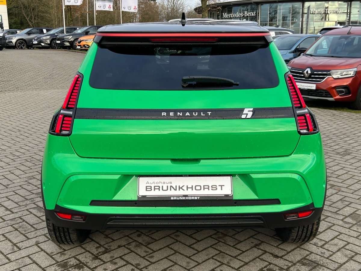 Fahrzeugbild eines Renault 5 E-TECH