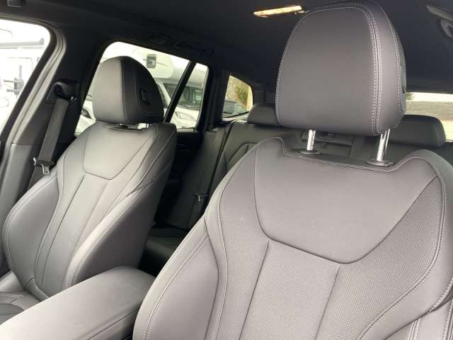 Fahrzeugbild eines BMW X3