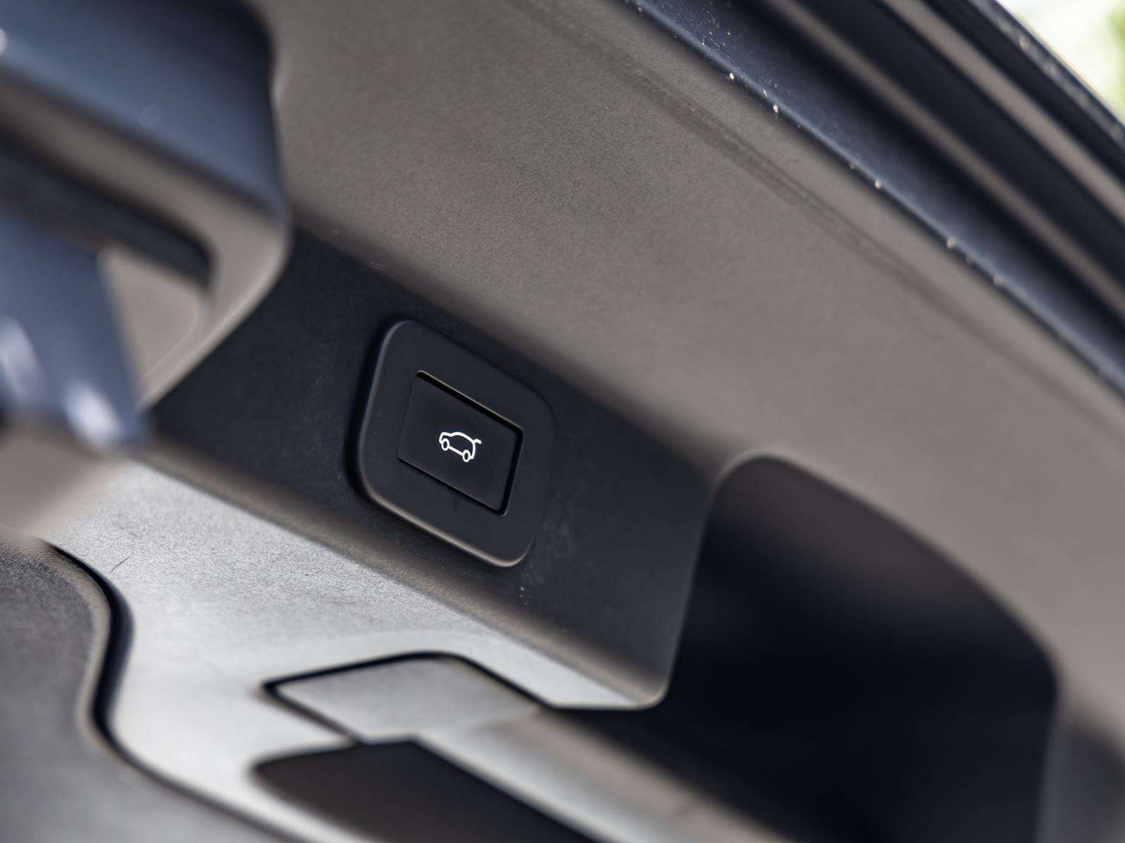 Fahrzeugbild eines Jaguar F-PACE