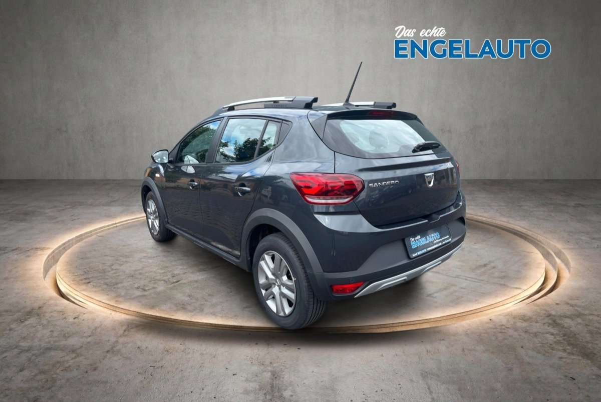 Fahrzeugbild eines Dacia Sandero