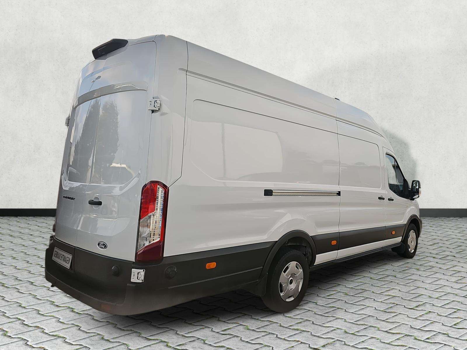 Fahrzeugbild eines Ford Transit