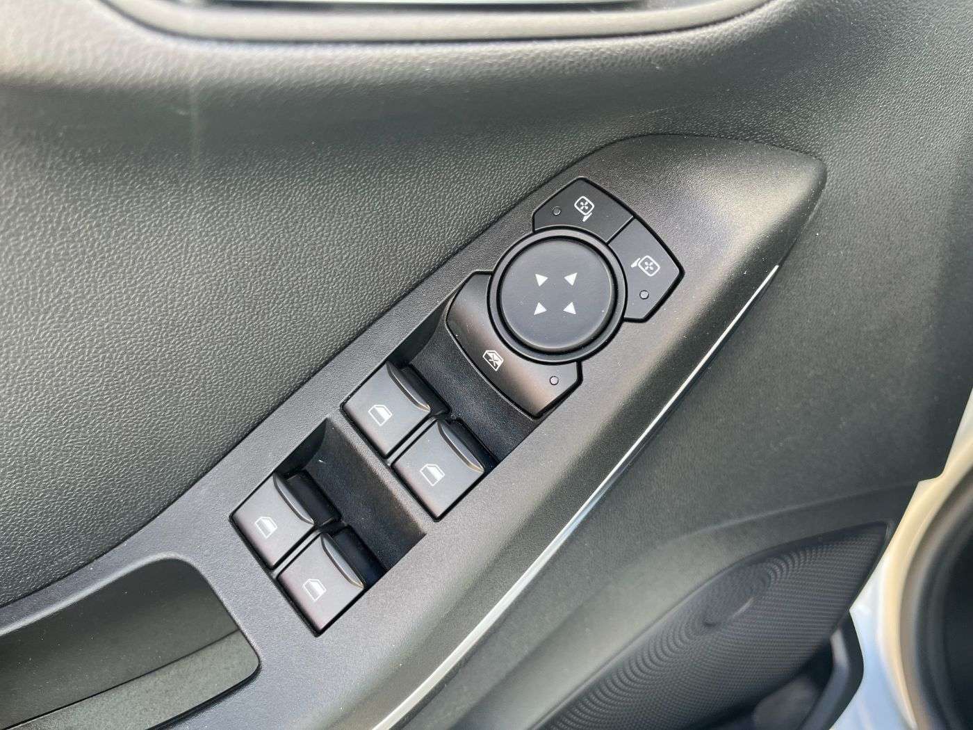 Fahrzeugbild eines Ford Fiesta