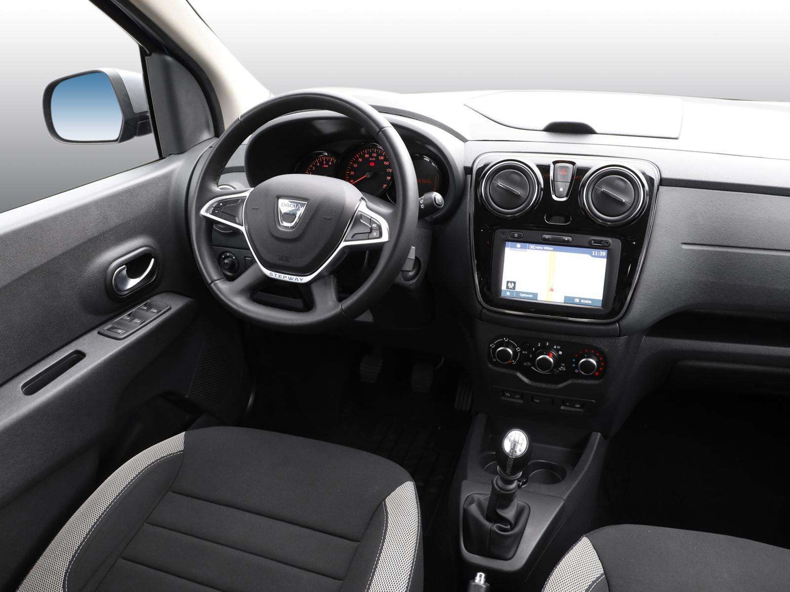 Fahrzeugbild eines Dacia Lodgy