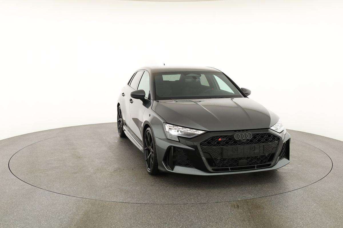 Fahrzeugbild eines Audi RS3