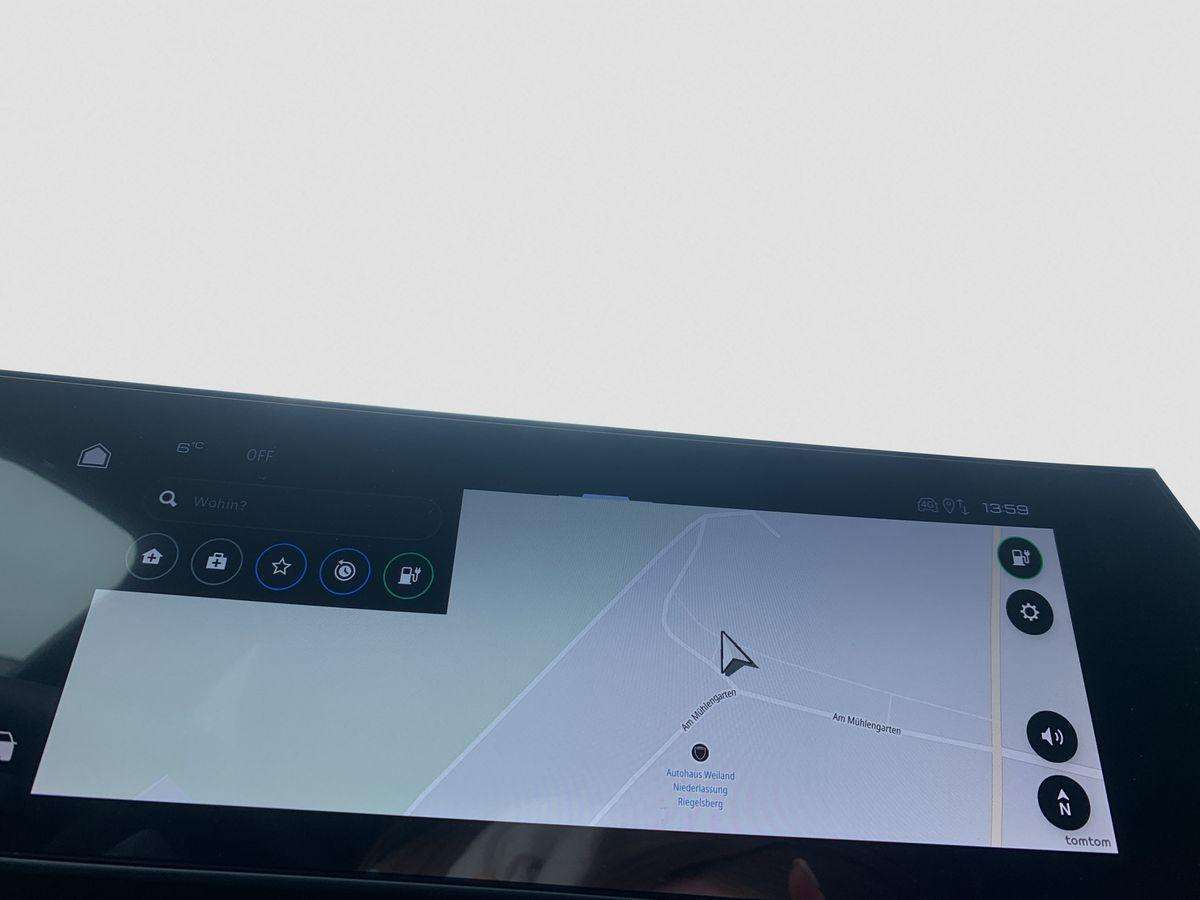 Fahrzeugbild eines Peugeot 3008