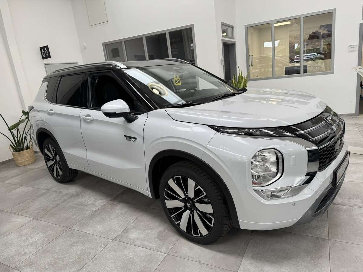 Fahrzeugbild eines Mitsubishi Outlander