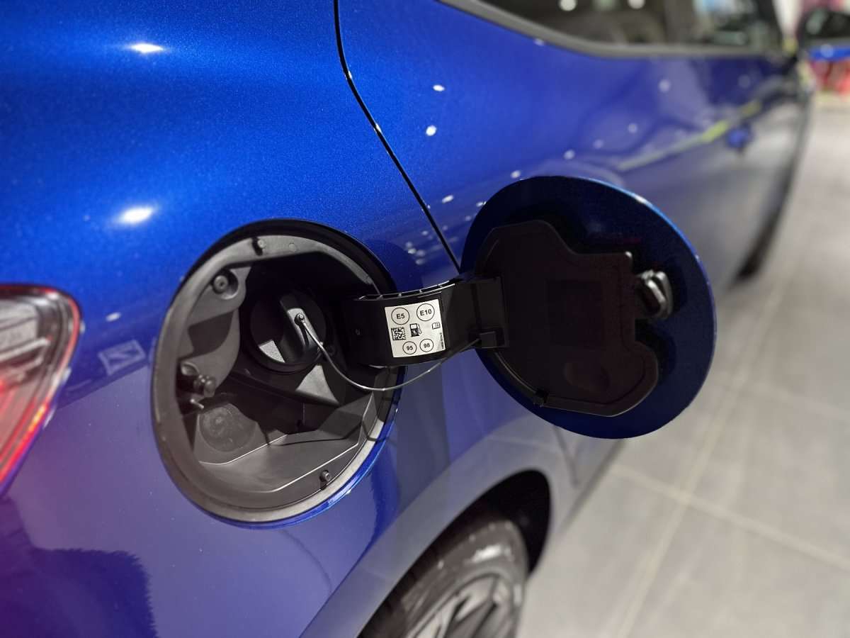 Fahrzeugbild eines Renault Clio