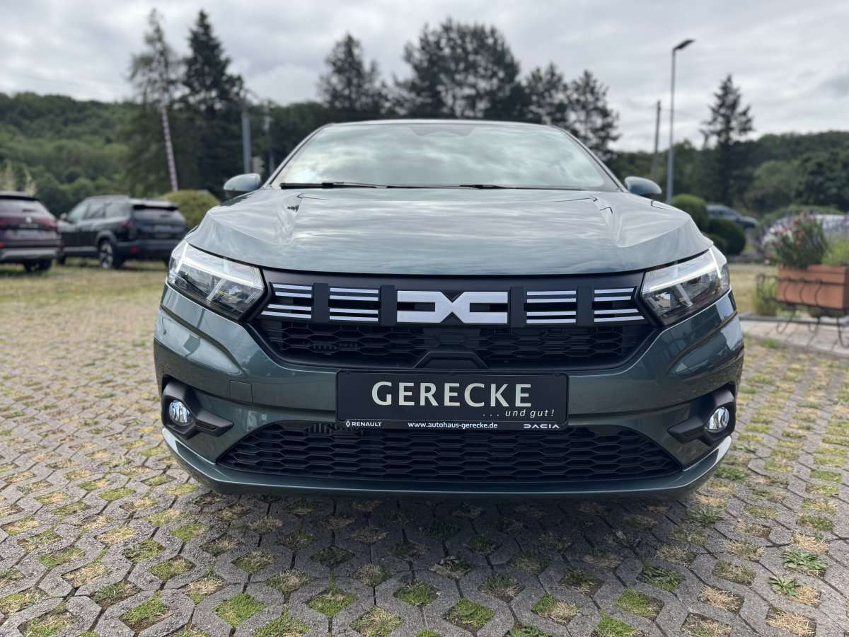 Fahrzeugbild eines Dacia Sandero
