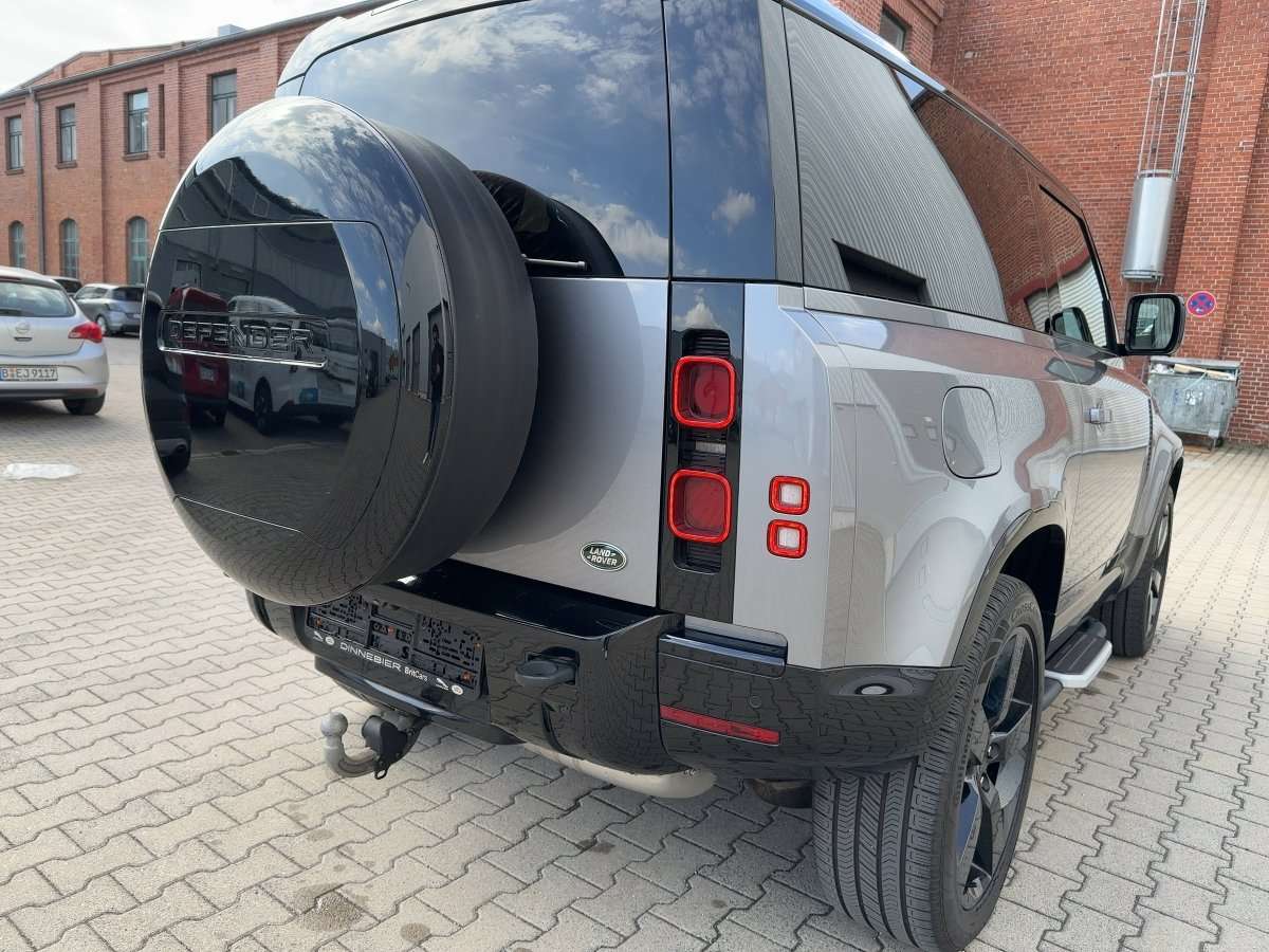 Fahrzeugbild eines Land Rover Defender