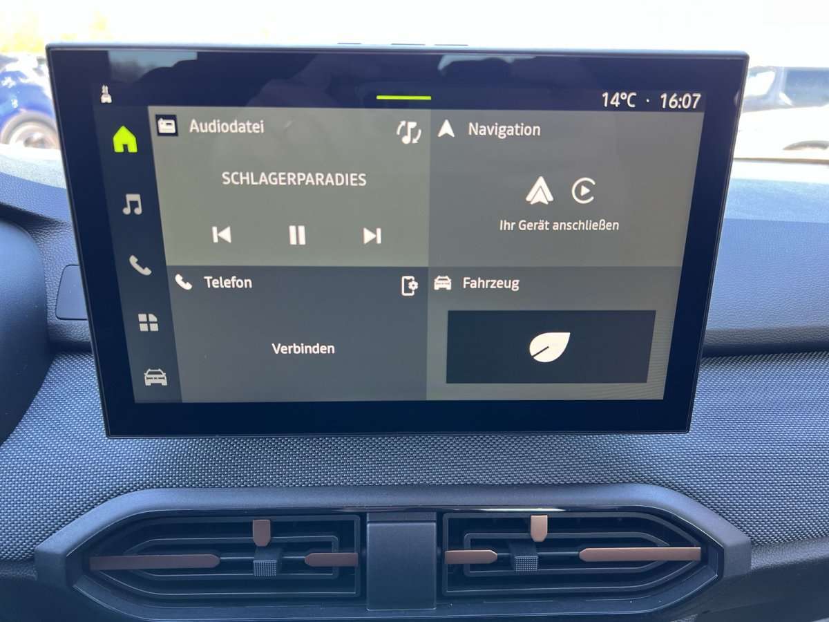 Fahrzeugbild eines Dacia Sandero