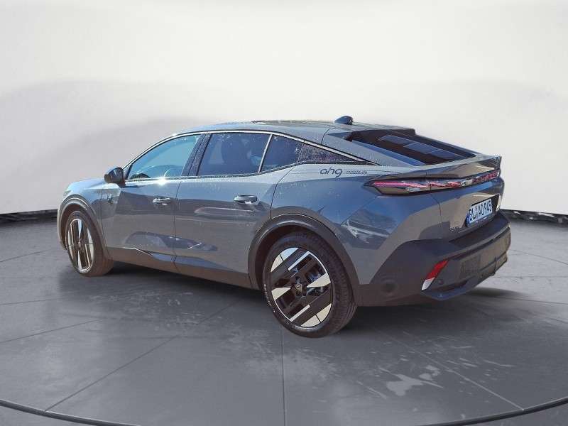 Fahrzeugbild eines Peugeot 408