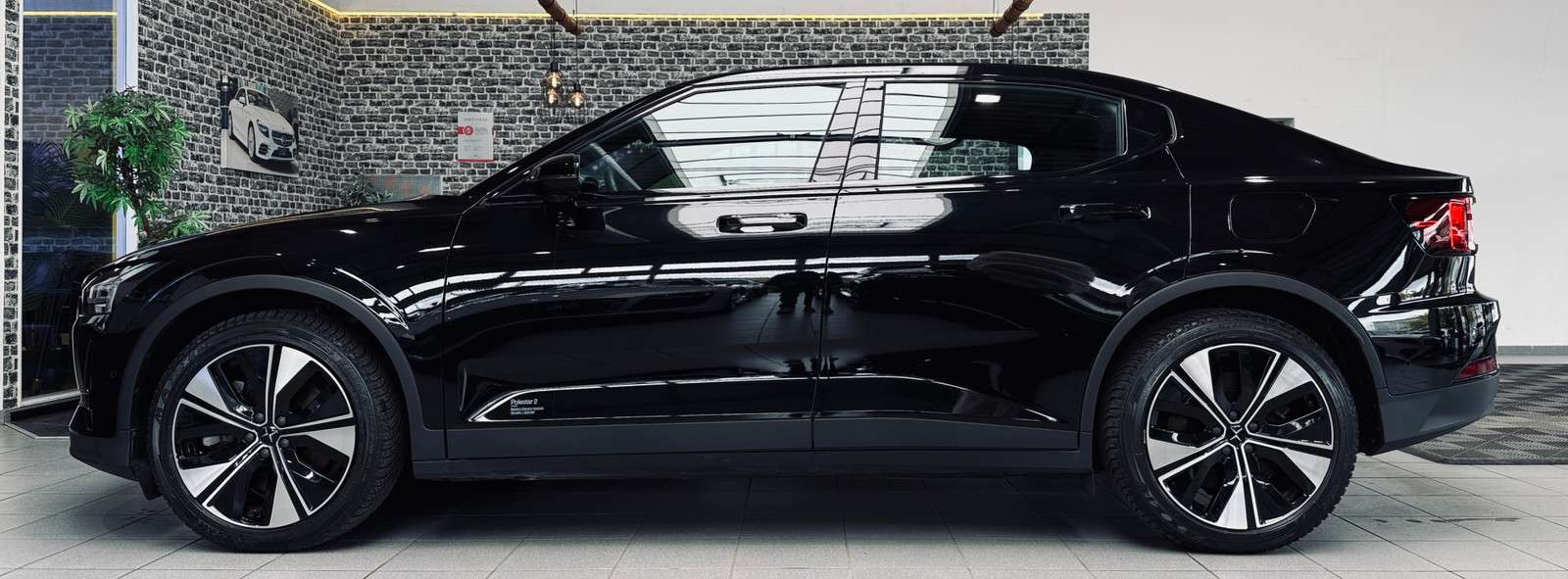 Fahrzeugbild eines Polestar 2
