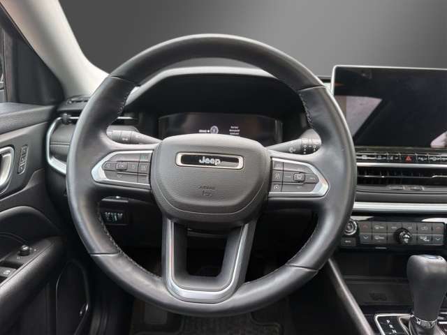 Fahrzeugbild eines Jeep Compass