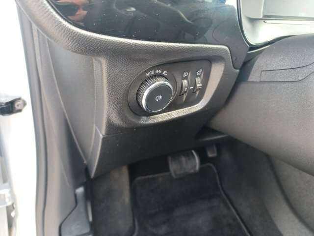 Fahrzeugbild eines Opel Corsa