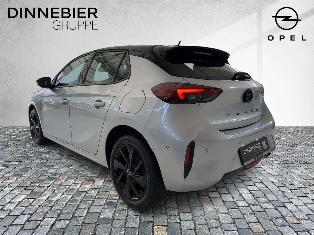 Fahrzeugbild eines Opel Corsa