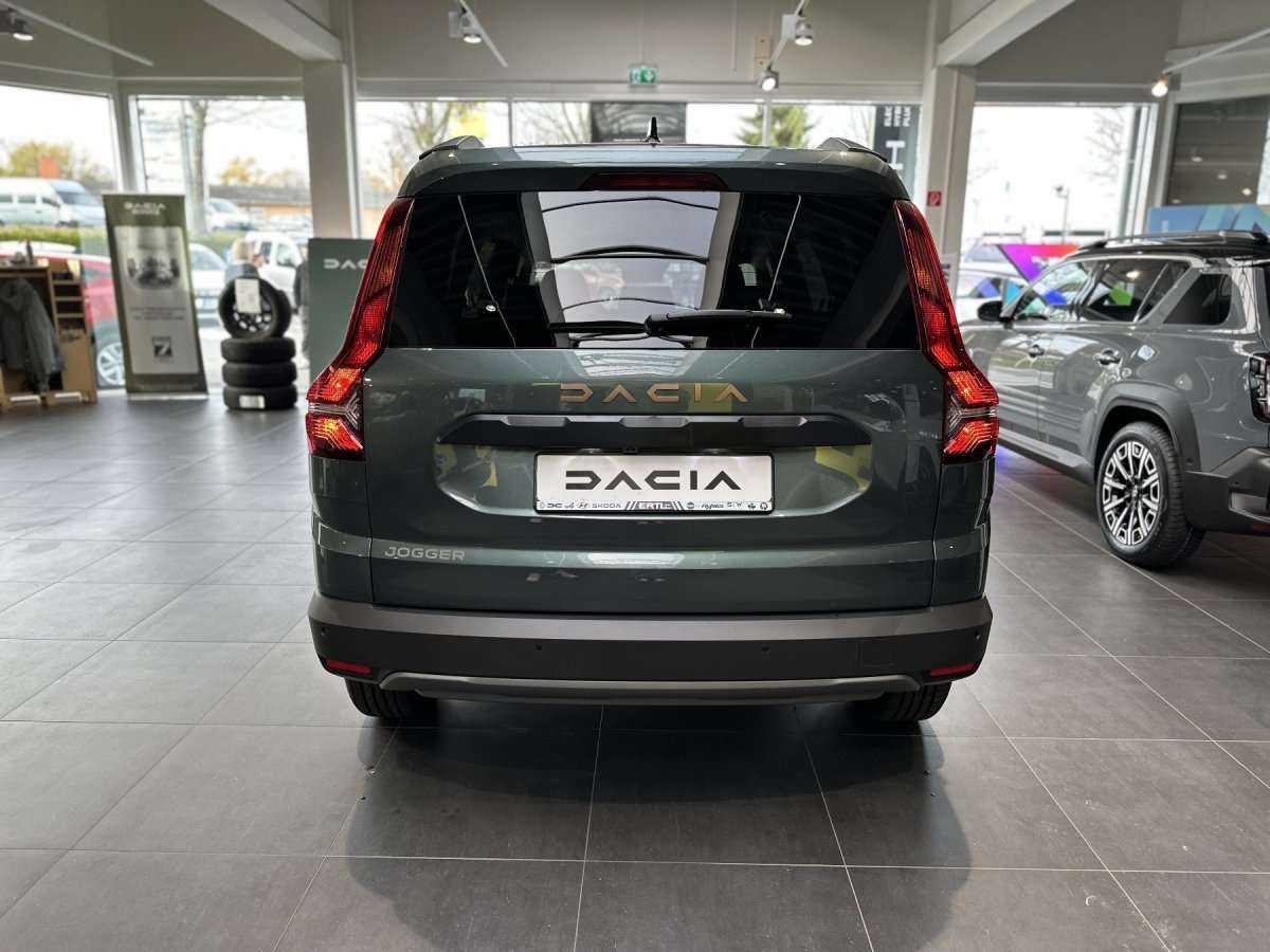 Fahrzeugbild eines Dacia Jogger