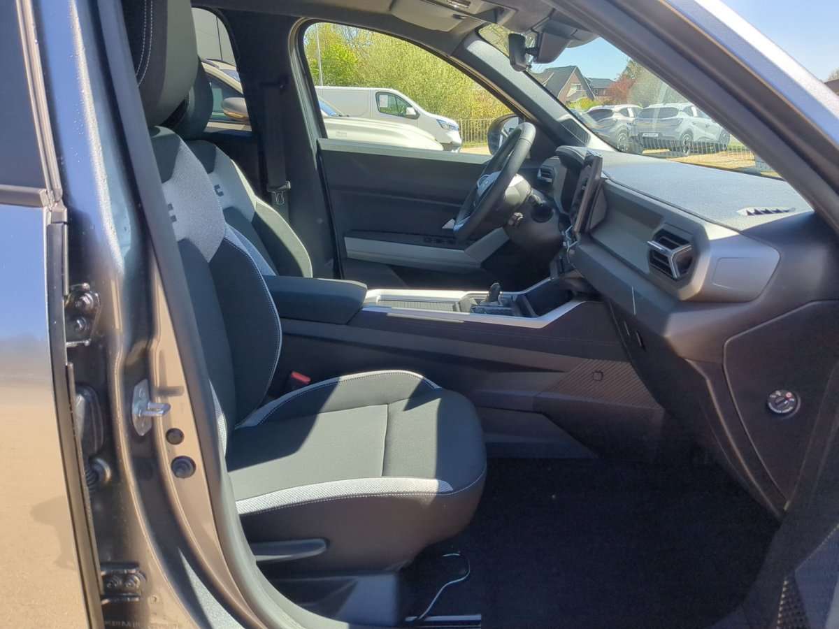Fahrzeugbild eines Dacia Bigster