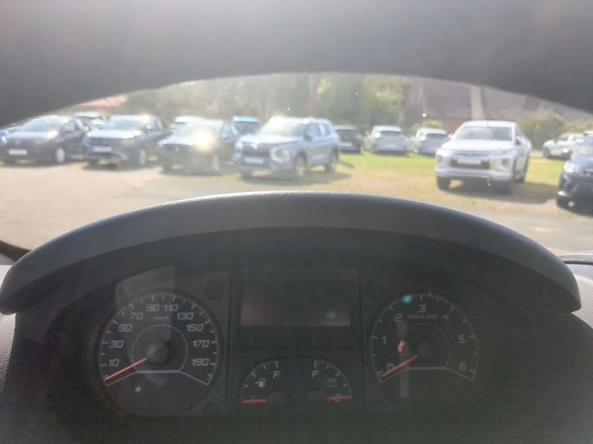 Fahrzeugbild eines Opel Movano