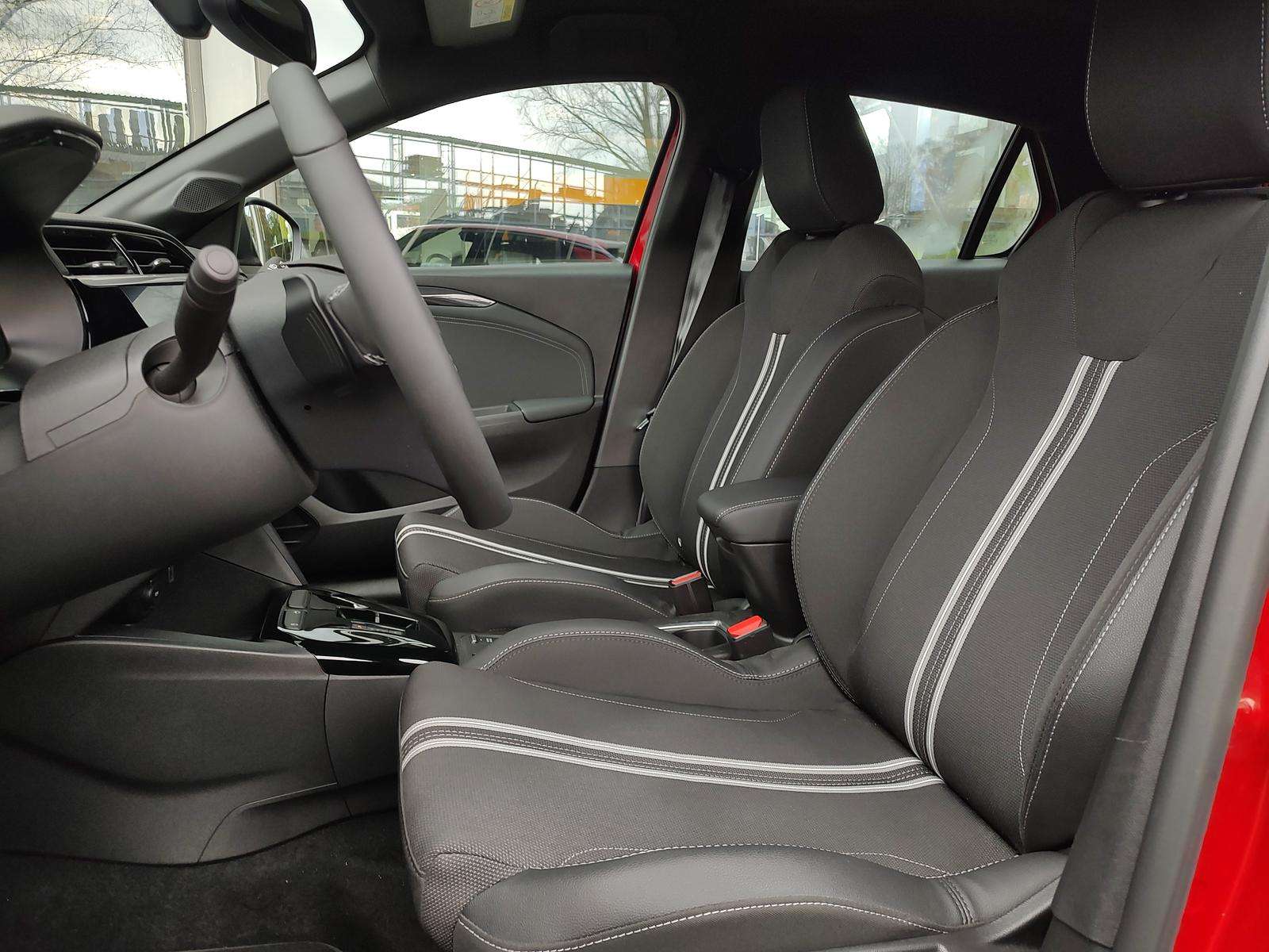 Fahrzeugbild eines Opel Corsa