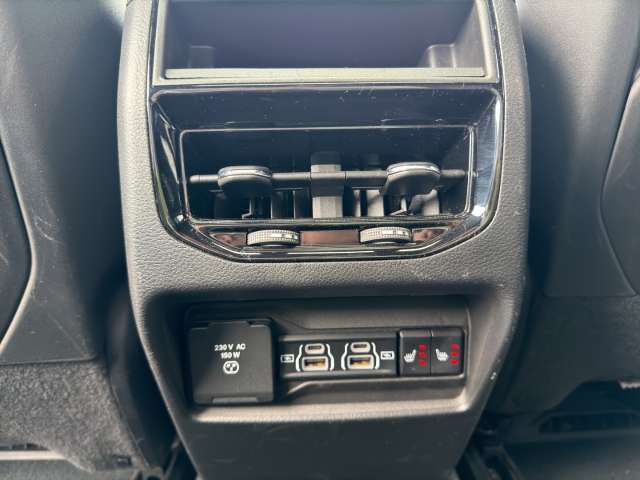 Fahrzeugbild eines Jeep Grand Cherokee