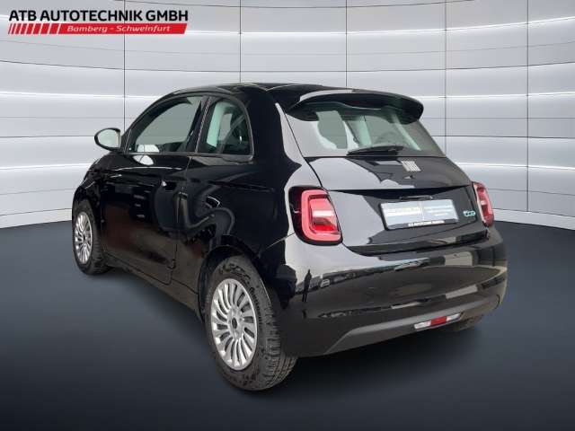 Fahrzeugbild eines Fiat 500