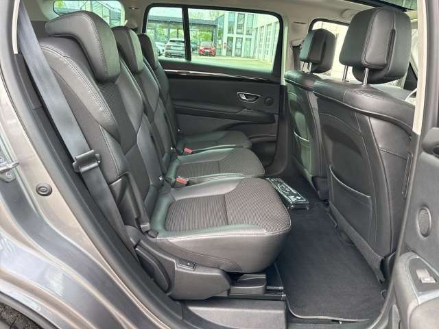 Fahrzeugbild eines Renault Espace