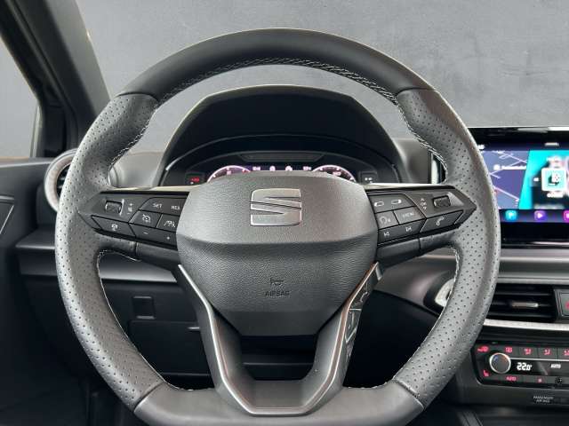 Fahrzeugbild eines SEAT Ibiza