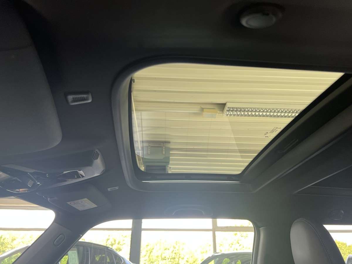 Fahrzeugbild eines MINI COOPER